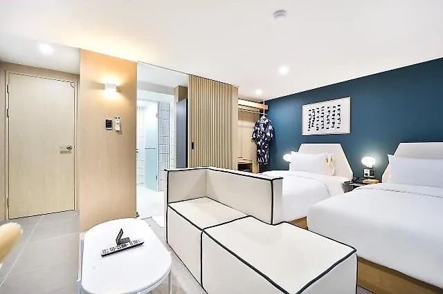 Motel Brown Dot Yeongdo Bridge Branch