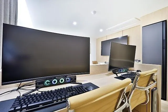 Motel Brown Dot Yeongdo Bridge Branch